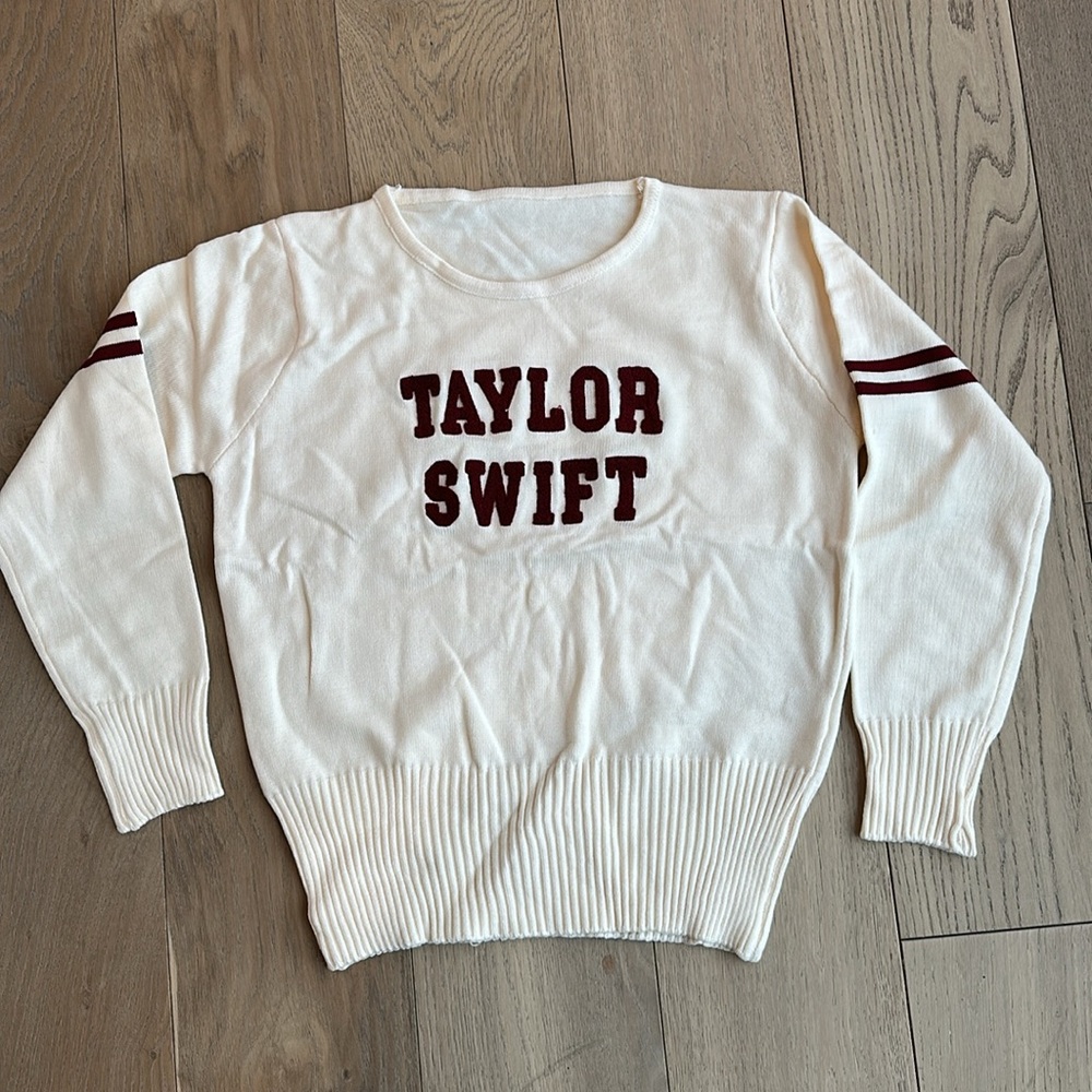 NWT Taylor Swift Red Knit Varsity Crewneck Sweater Small